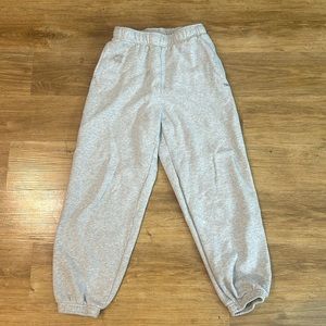 Aritzia Grey Sweatpants
